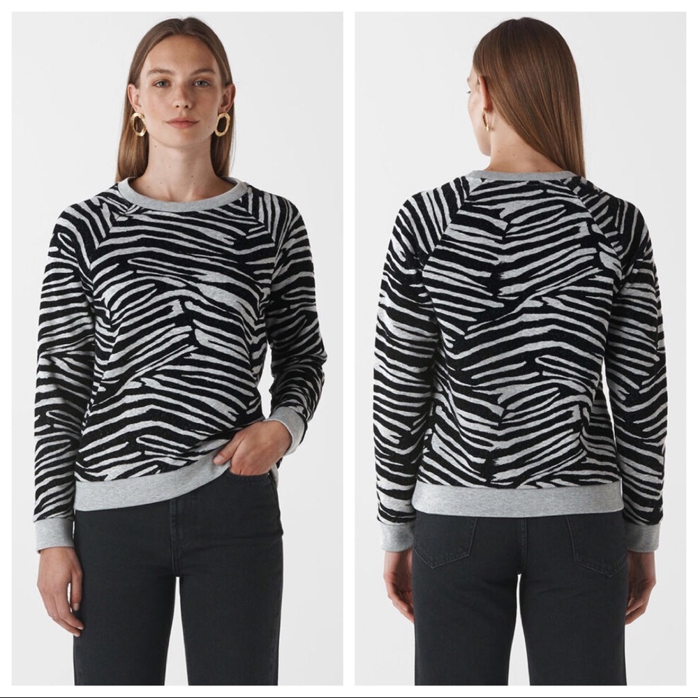 ⭐️ Whistles Zebra Flocked Sweatshirt XS Gray Black